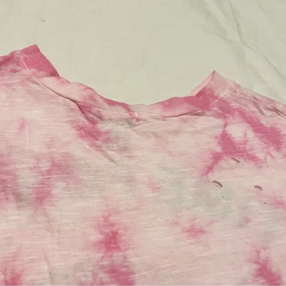 Forever 21 Women Pink Dyed Round Neck T-shirt Size Small Distressed - Picture 12 of 16